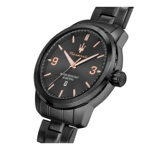 Dettaglio del quadrante dell’orologio Maserati R8853121010 con funzione datario