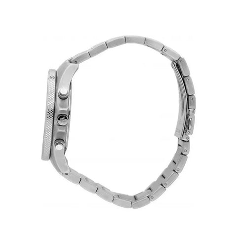 Vista laterale della cassa dell’orologio Maserati R8873640004 in acciaio inossidabile