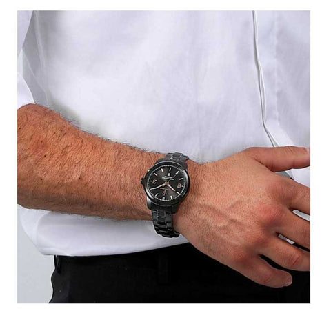 Maserati R8853121010 indossato – orologio elegante e sportivo da uomo