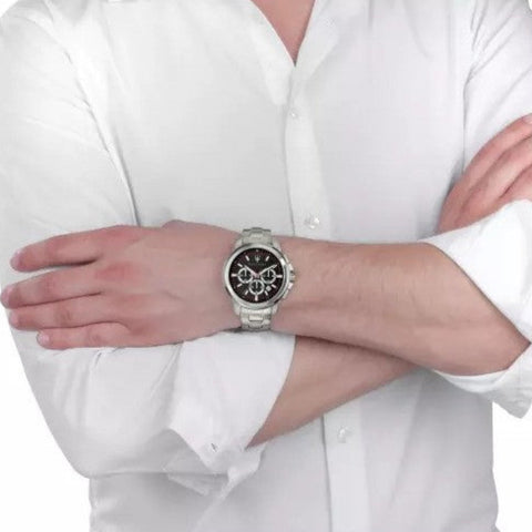 Maserati R8873621009 indossato – orologio elegante e sportivo da uomo